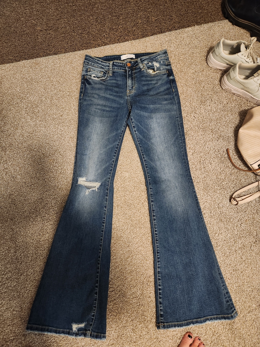 VERVET BY FLYING MONKEY Medium Blue Distressed Flare Jeans 27